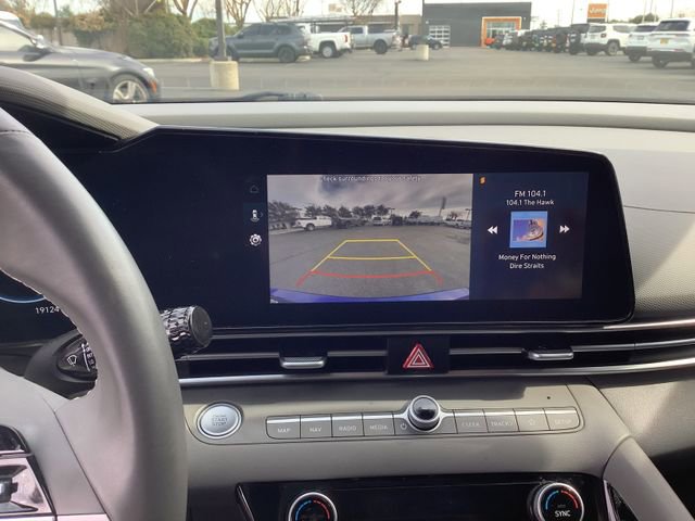 Used 2023 Hyundai Elantra SEL w/ Convenience Package image 19