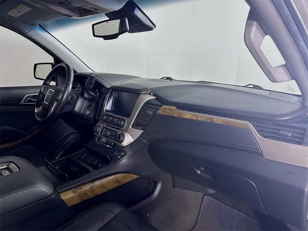 Used 2017 GMC Yukon XL Denali w/ Open Road Package image 31