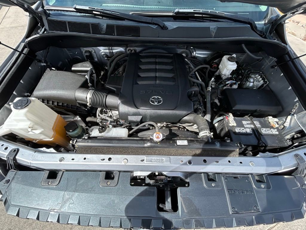 Used 2021 Toyota Tundra Platinum AWD/4WD image 30