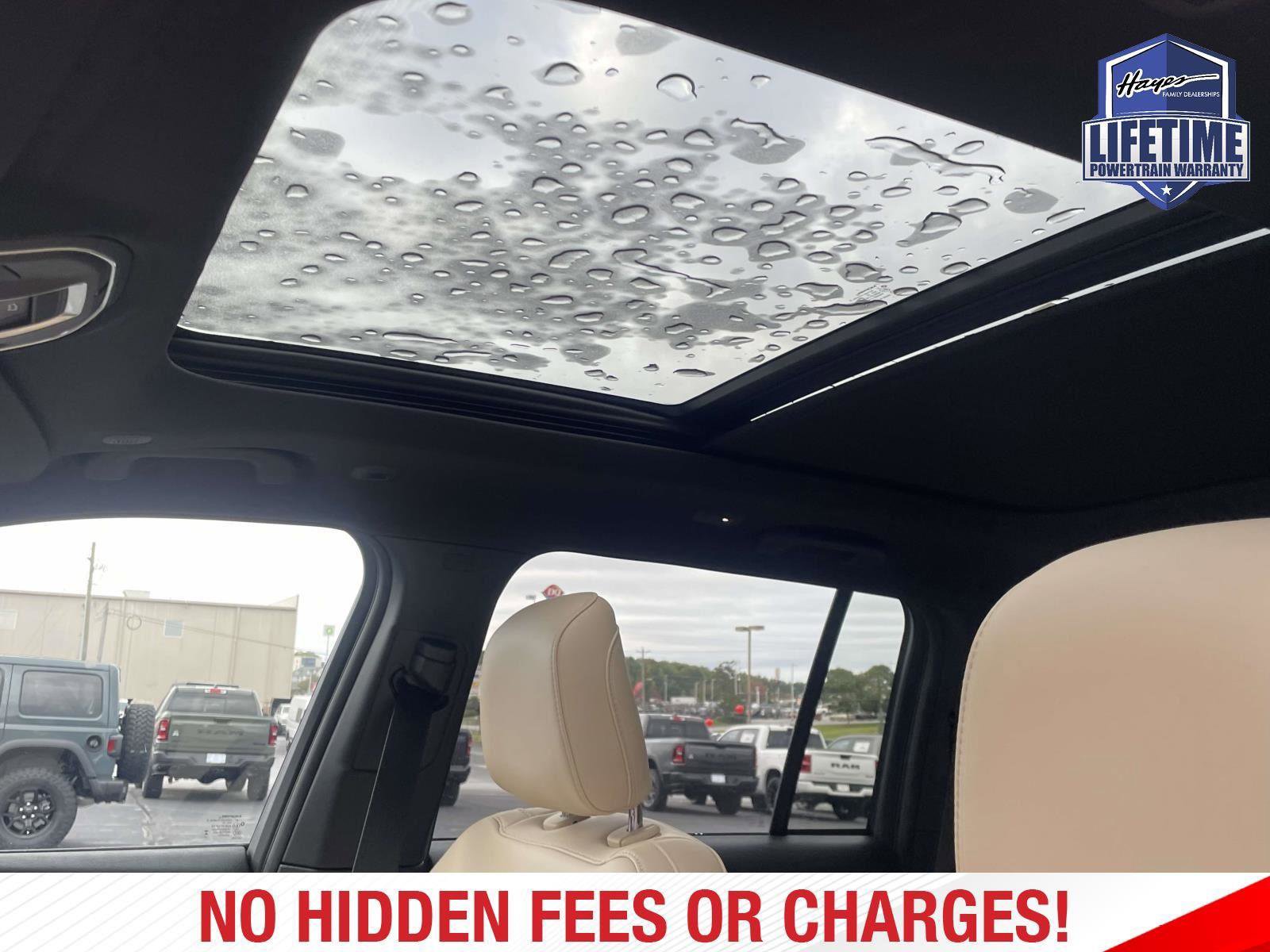 New 2025 Jeep Grand Cherokee Limited w/ Black Appearance Package image 2