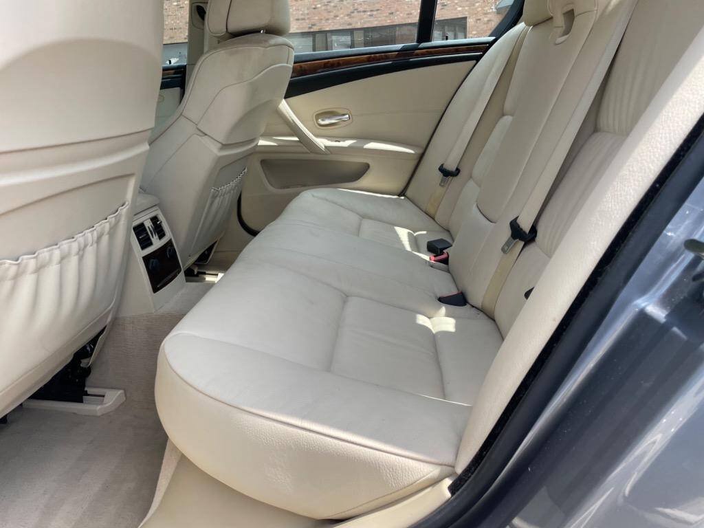 Used 2009 BMW 535i Sedan RWD image 23