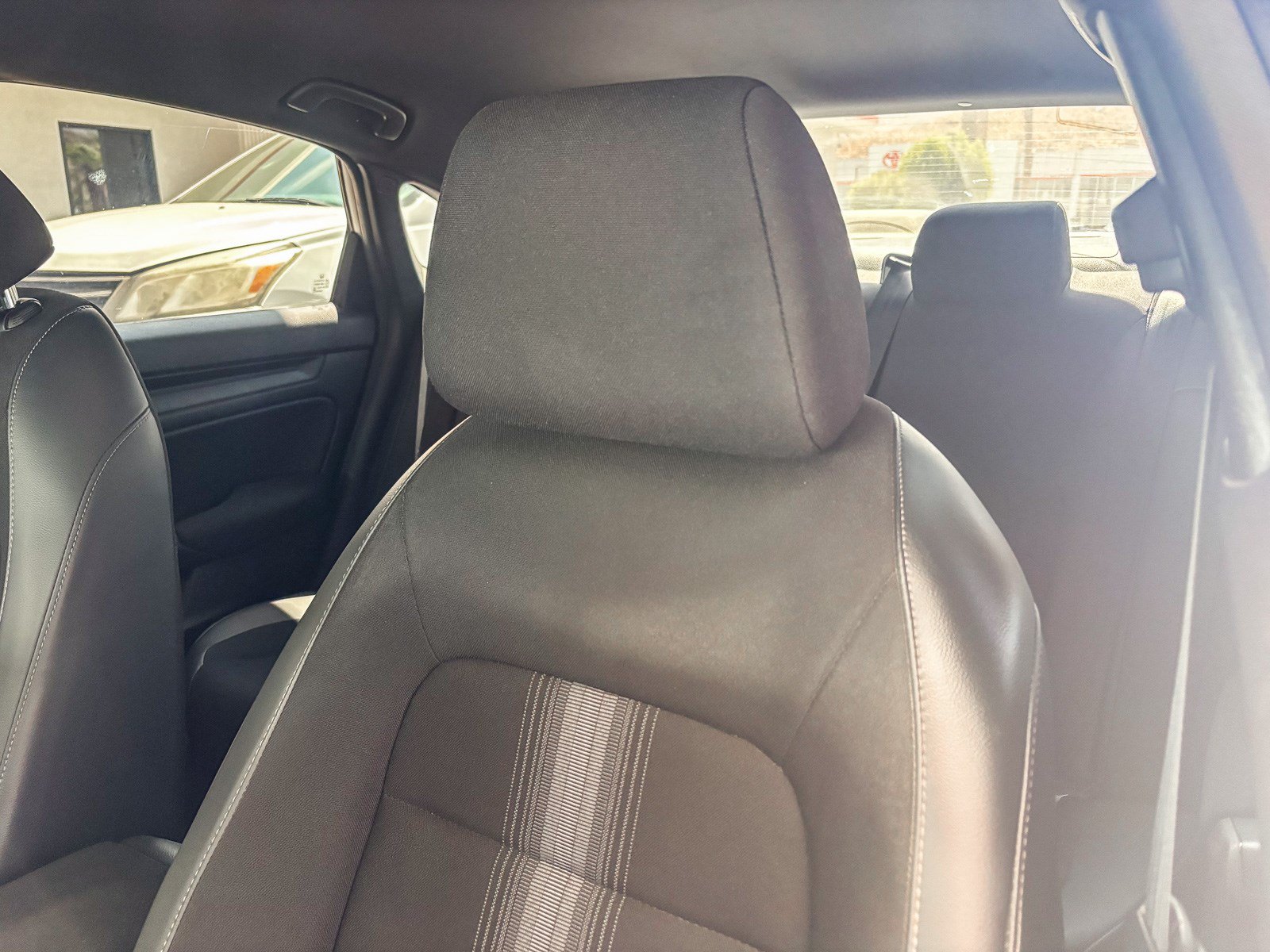 Used 2022 Honda Civic Sport image 24