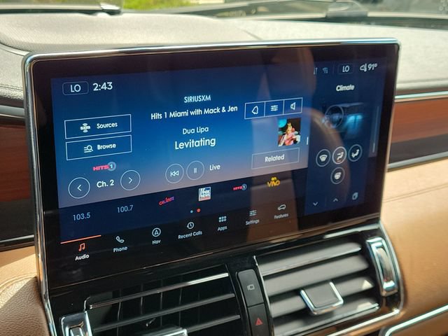 Certified 2023 Lincoln Navigator Reserve w/ Monochromatic Package AWD/4WD image 24