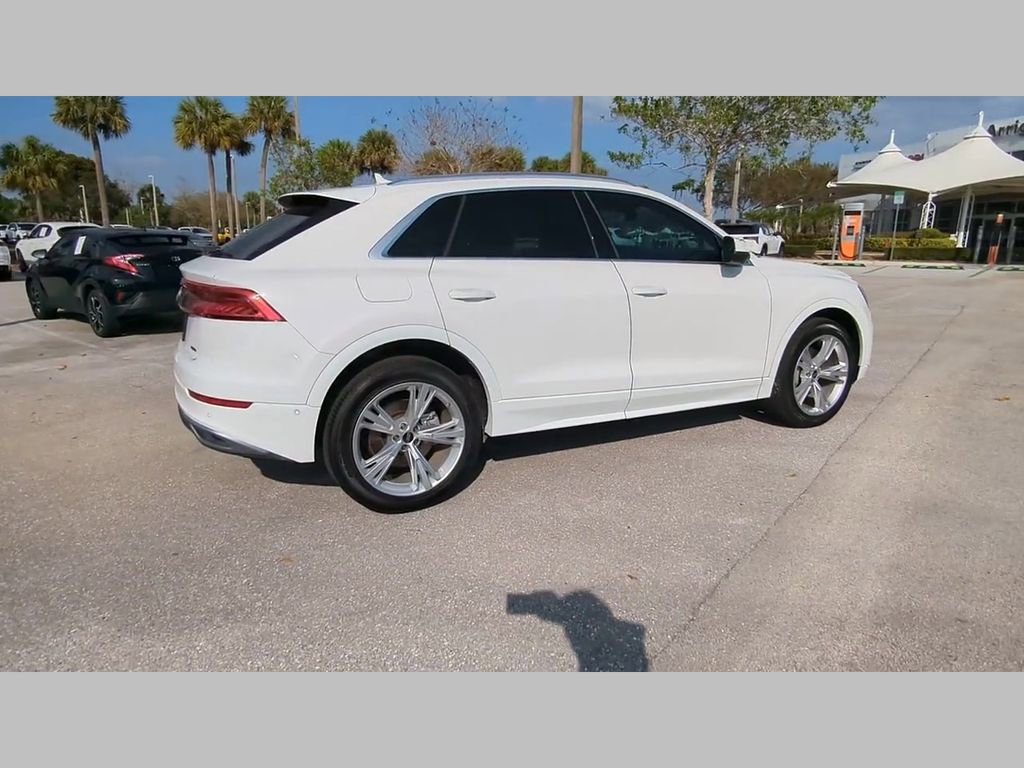 Used 2023 Audi Q8 Premium Plus w/ Premium Plus Package image 37