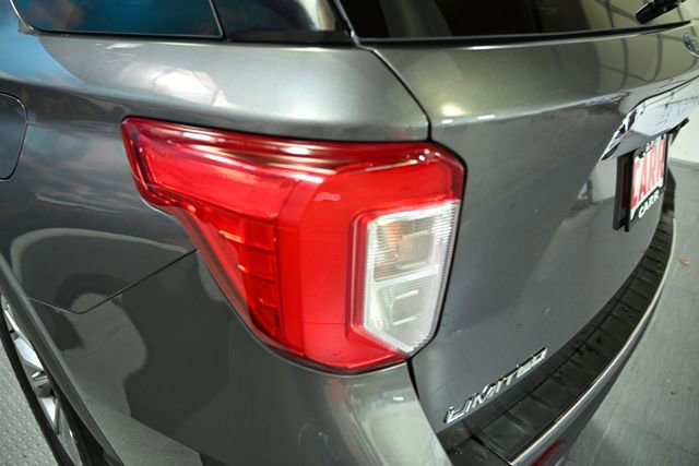 Used 2021 Ford Explorer Limited w/ Equipment Group 301A image 12