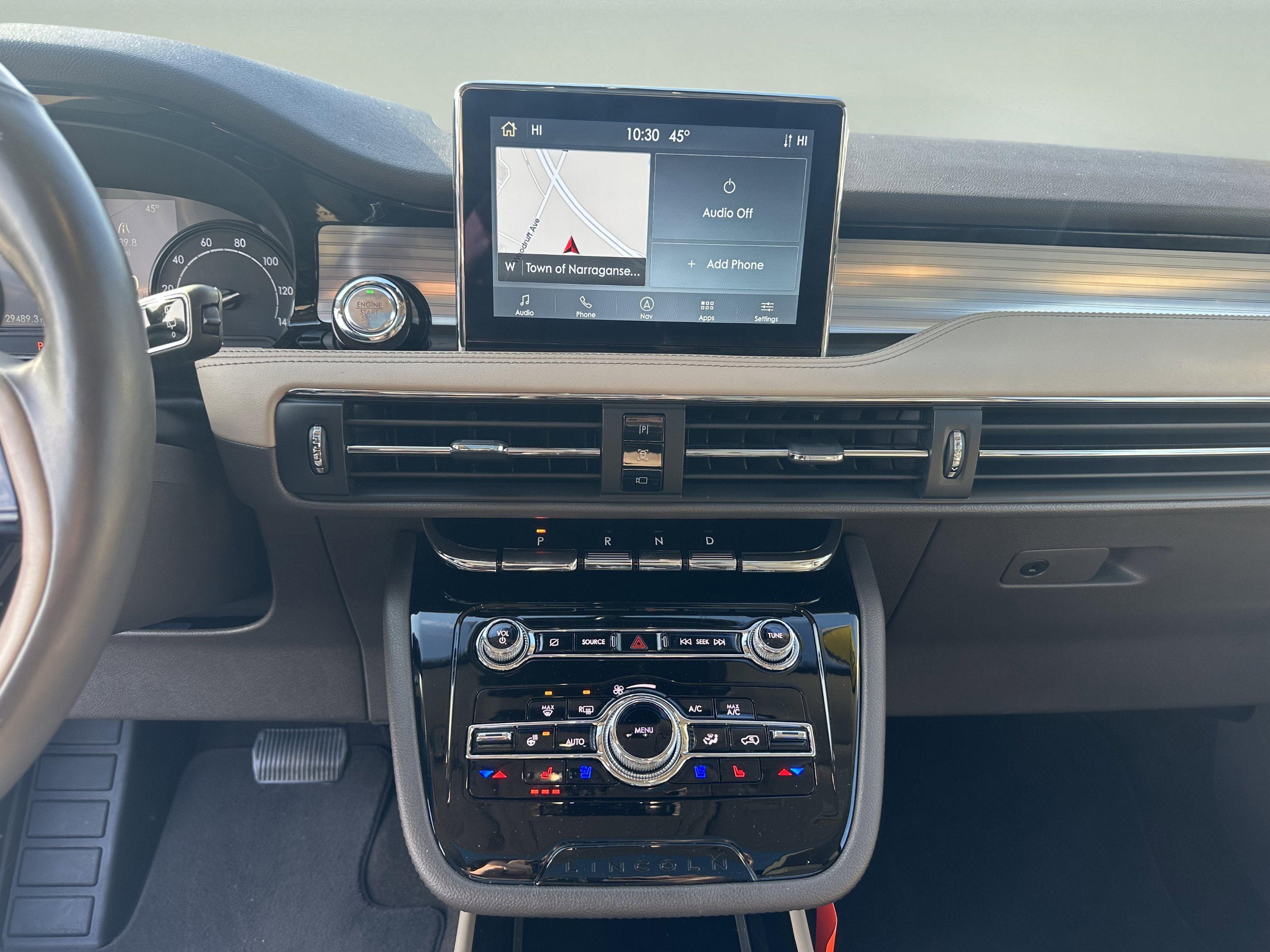 Used 2022 Lincoln Corsair AWD w/ Premium Package image 14