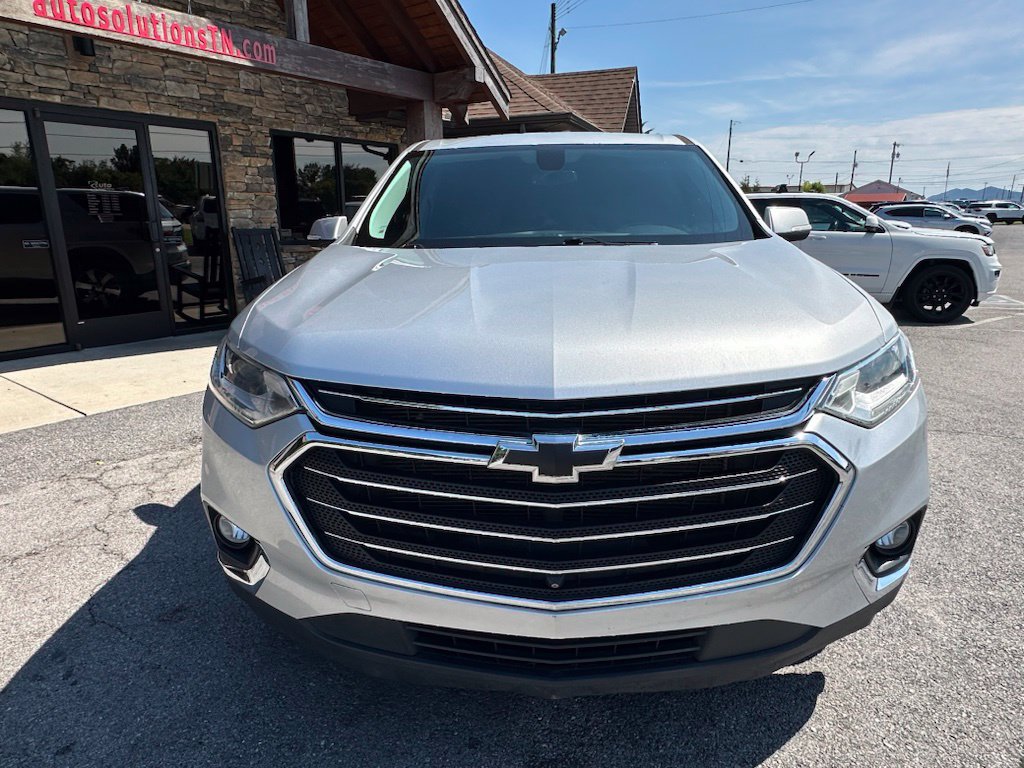 Used 2021 Chevrolet Traverse LT w/ LT Premium Package FWD image 13