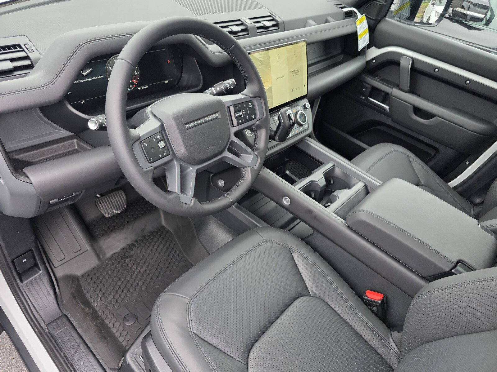 New 2026 Land Rover Defender 110 X-Dynamic SE image 11