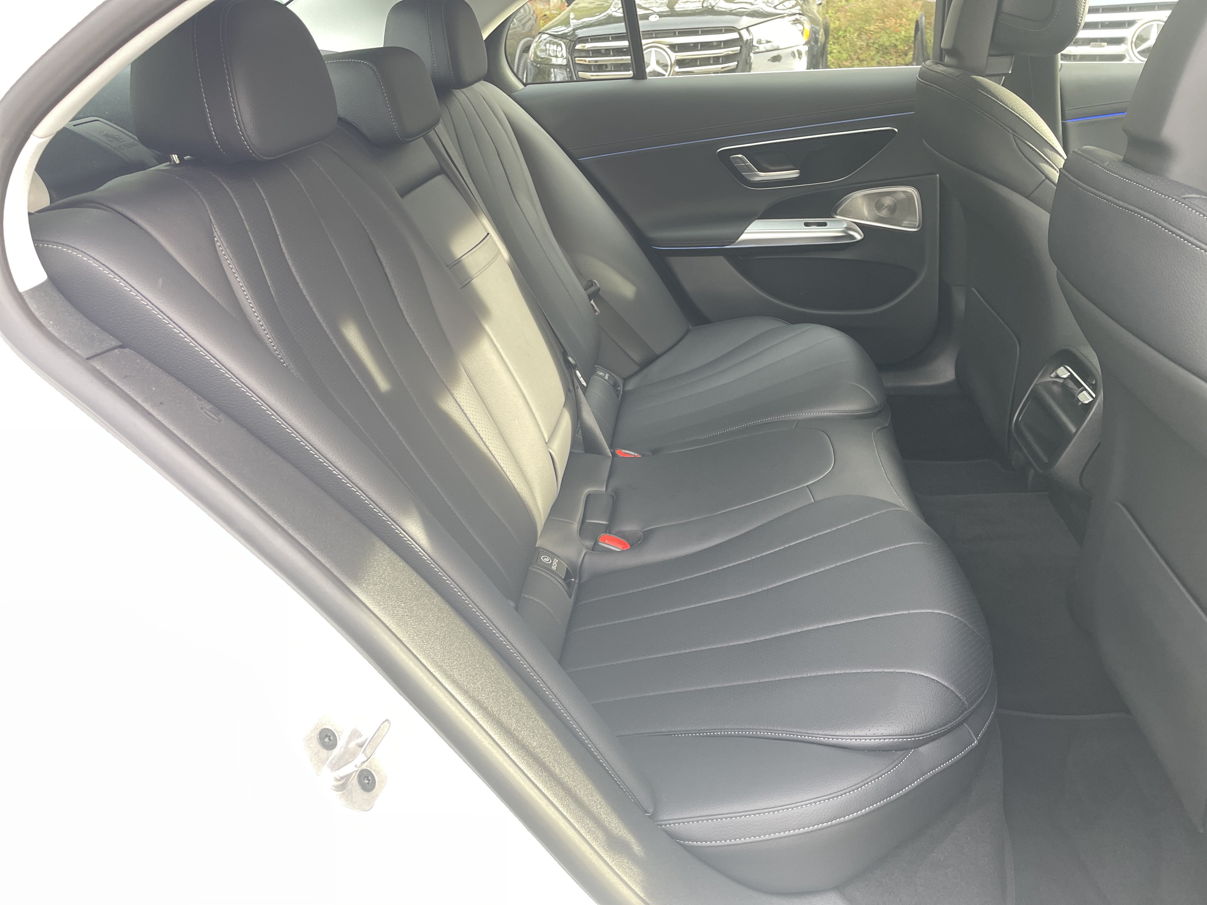 Used 2025 Mercedes-Benz E 350 Sedan image 46