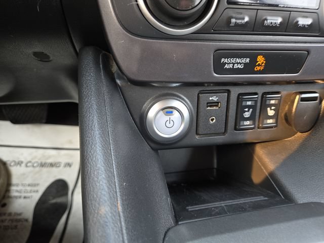 Used 2018 Nissan Leaf S w/ S Charge Package FWD image 21