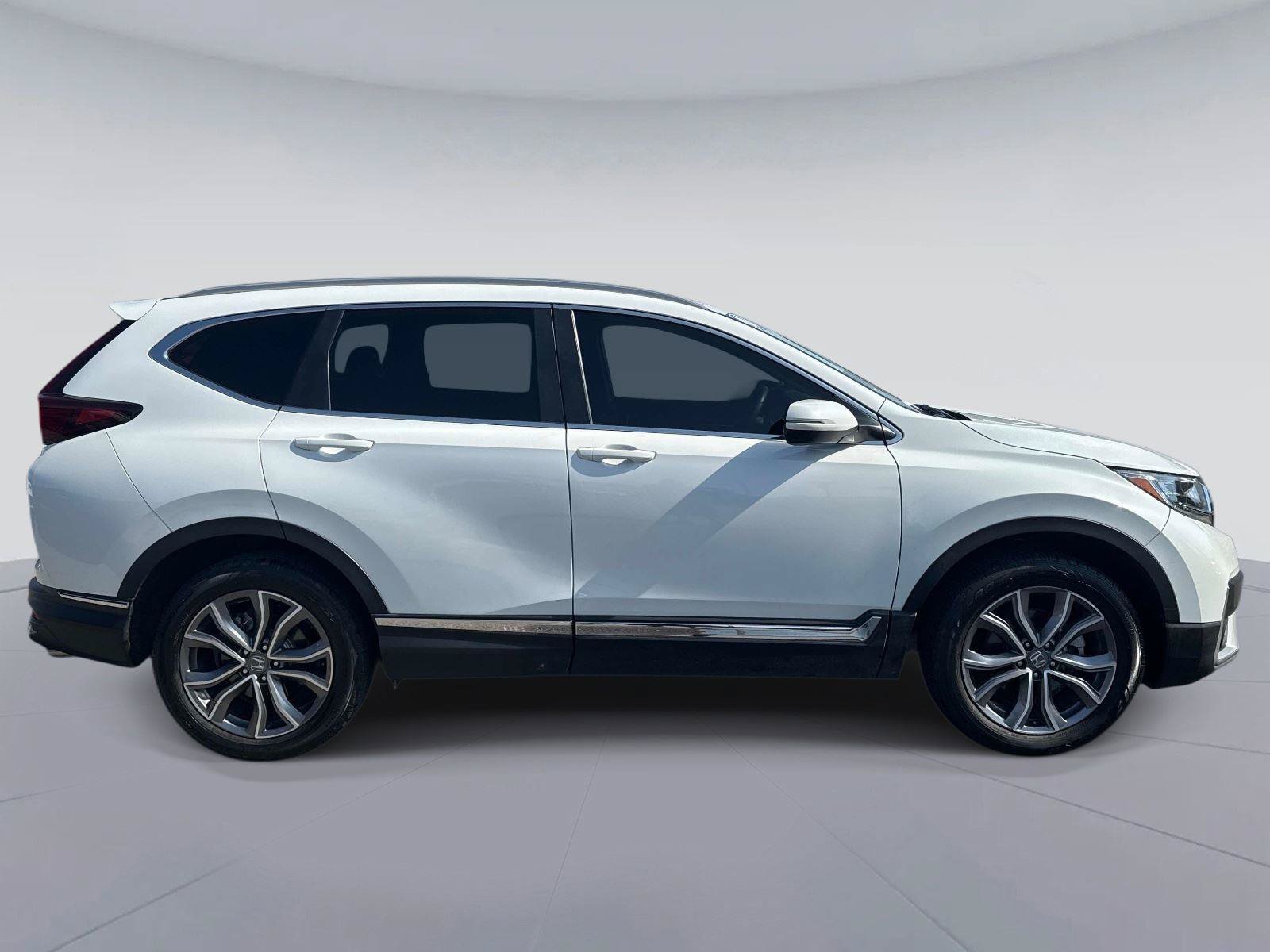 Used 2020 Honda CR-V Touring image 2