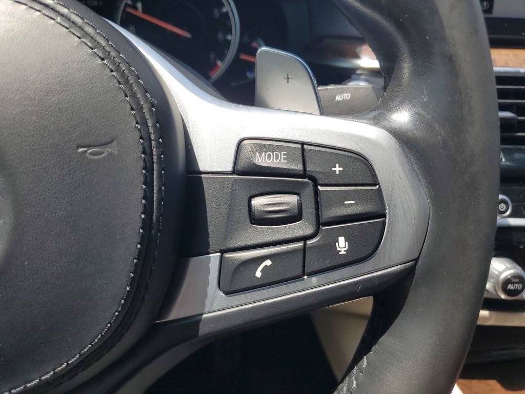 Used 2018 BMW 540i RWD image 22