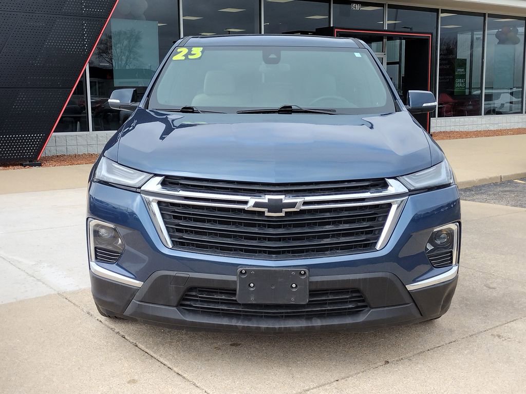 Used 2023 Chevrolet Traverse LS w/ Safety Package AWD/4WD image 13
