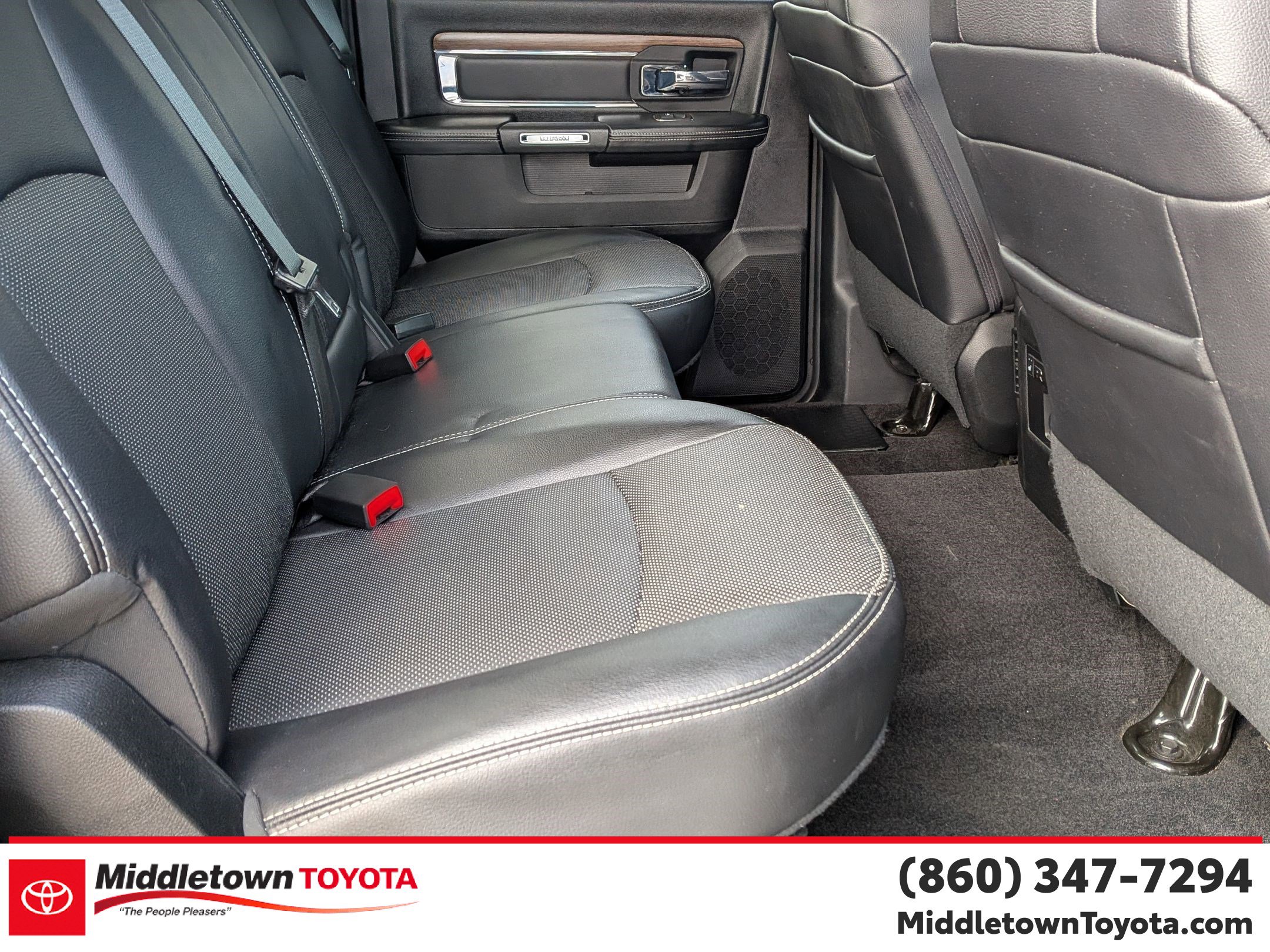 Used 2017 RAM 1500 Laramie w/ Convenience Group image 35