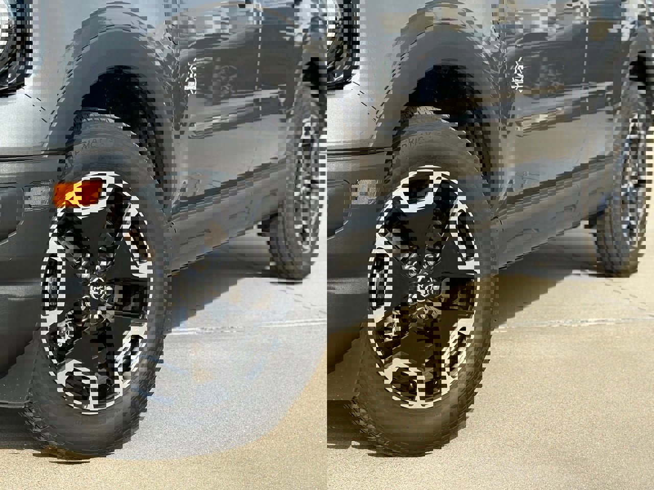 Used 2023 Ford Bronco Sport Outer Banks w/ Tech Package image 10