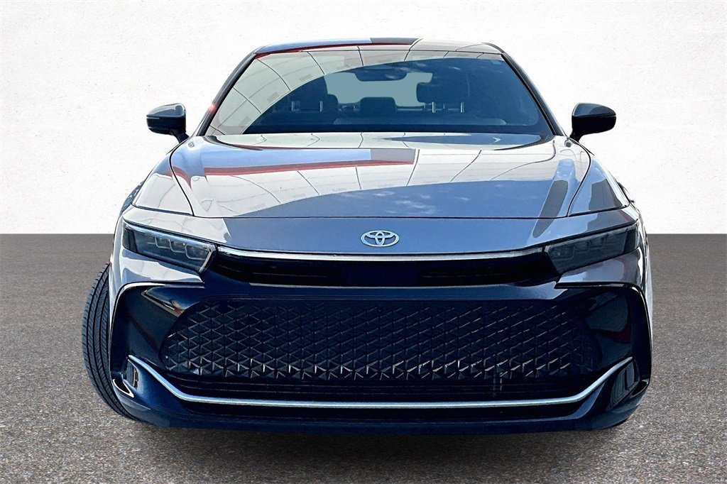 New 2024 Toyota Crown Platinum image 10