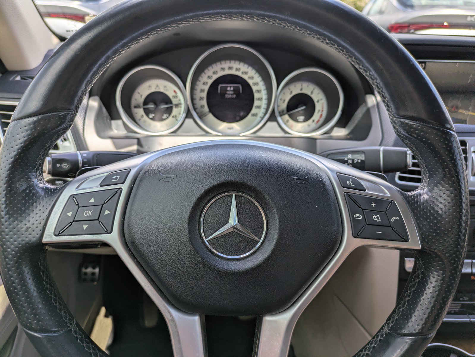 Used 2017 Mercedes-Benz E 400 Cabriolet image 24