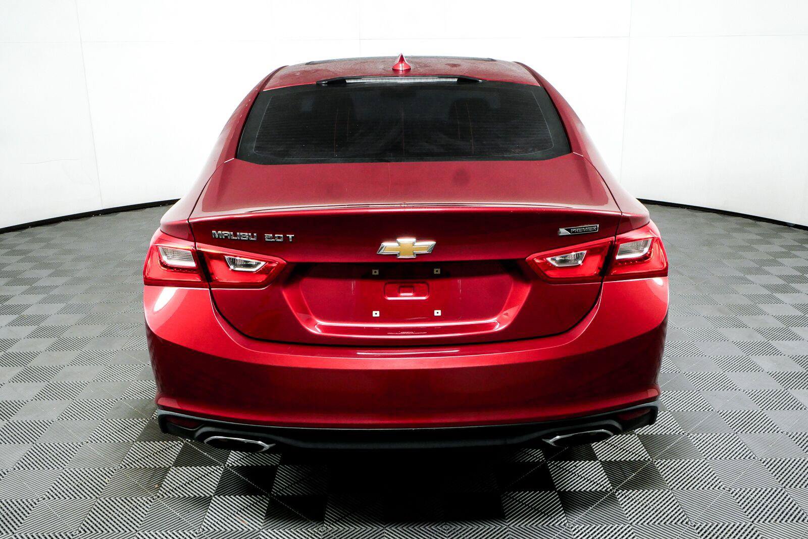 Used 2017 Chevrolet Malibu Premier w/ Premier Sun and Wheel Package FWD image 29