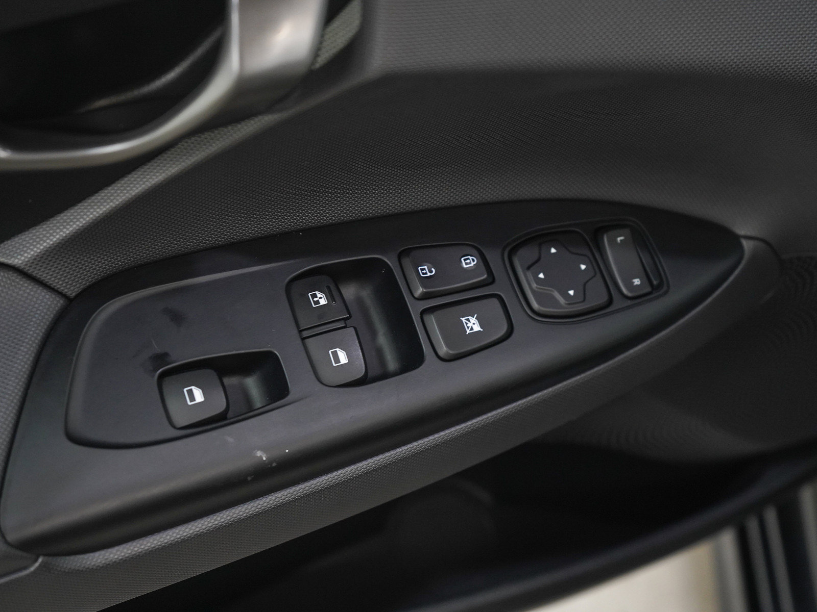 Used 2020 Hyundai Veloster Turbo Ultimate FWD image 19