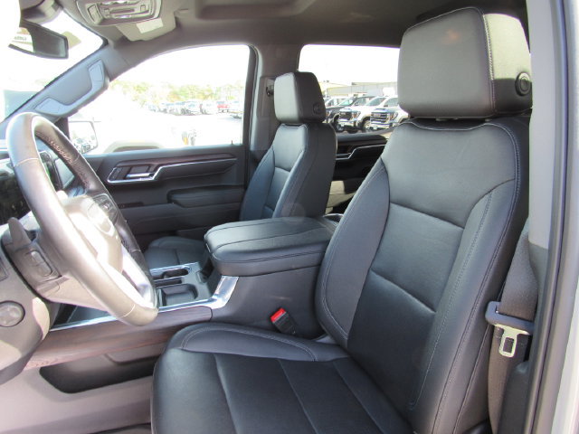 Used 2023 GMC Sierra 1500 SLT w/ SLT Premium Plus Package AWD/4WD image 16