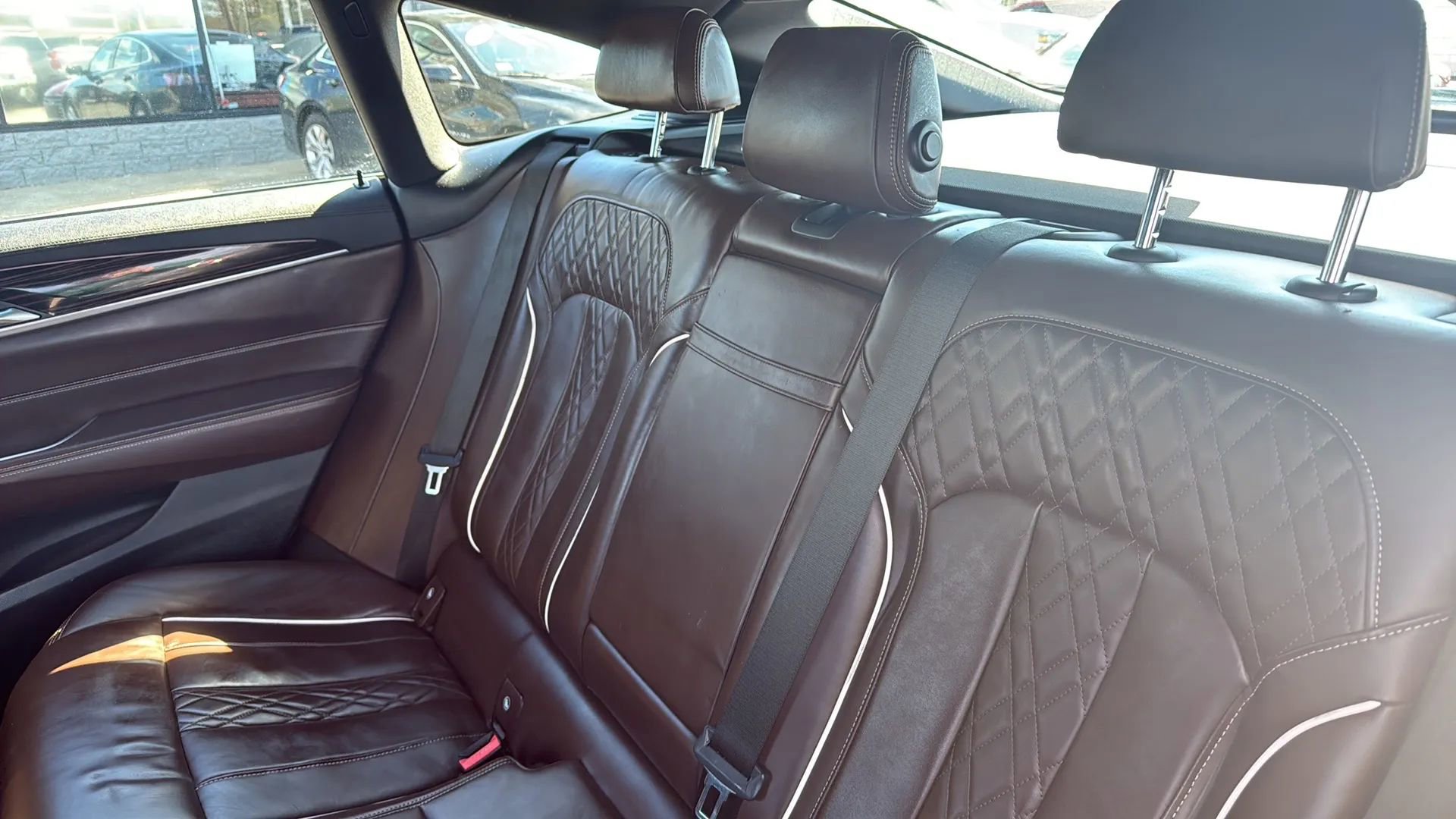 Used 2018 BMW 640i Gran Turismo xDrive 640i Gran Turismo xDrive Sedan w/ Luxury Seating Package image 19