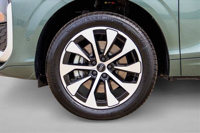 New 2026 Audi Q3 quattro 2.0T AWD/4WD image 9