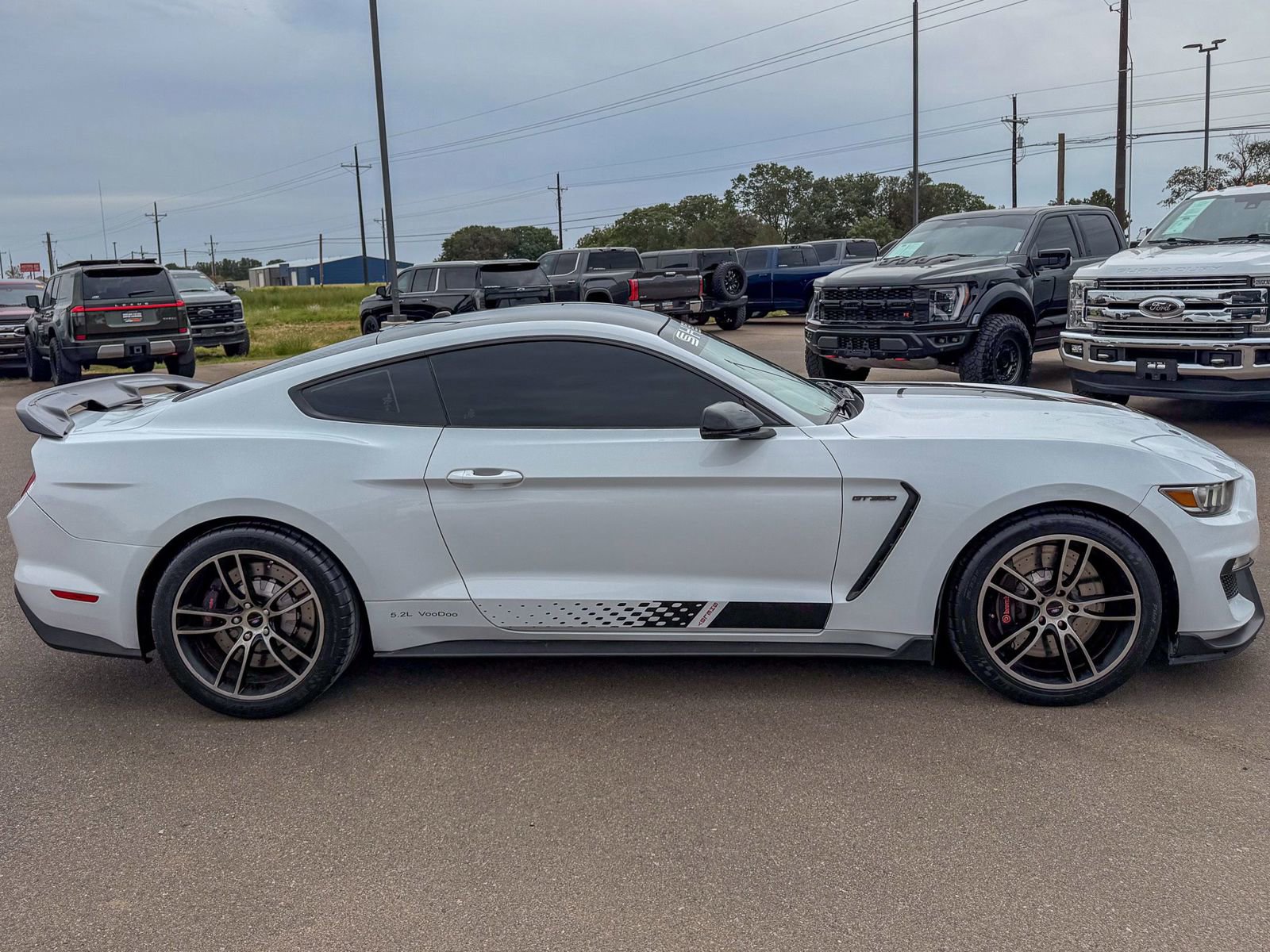 Used 2017 Ford Mustang Shelby GT350 w/ Electronics Package image 9