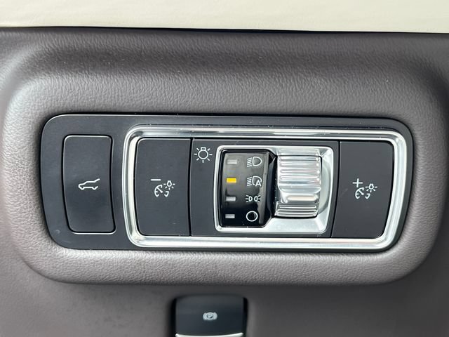 Used 2025 Lincoln Nautilus Black Label AWD/4WD image 18