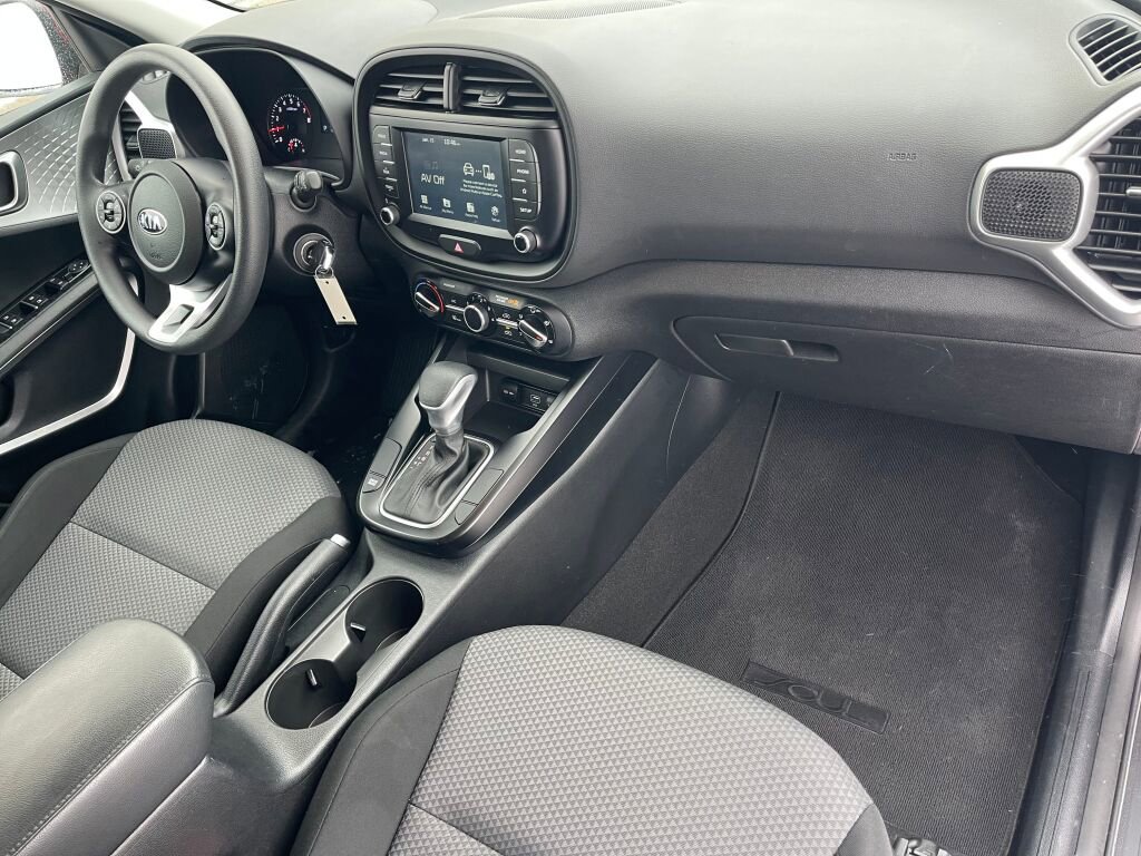 Used 2021 Kia Soul LX image 21