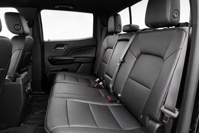 Used 2023 GMC Canyon Elevation w/ Elevation Premium Package AWD/4WD image 12