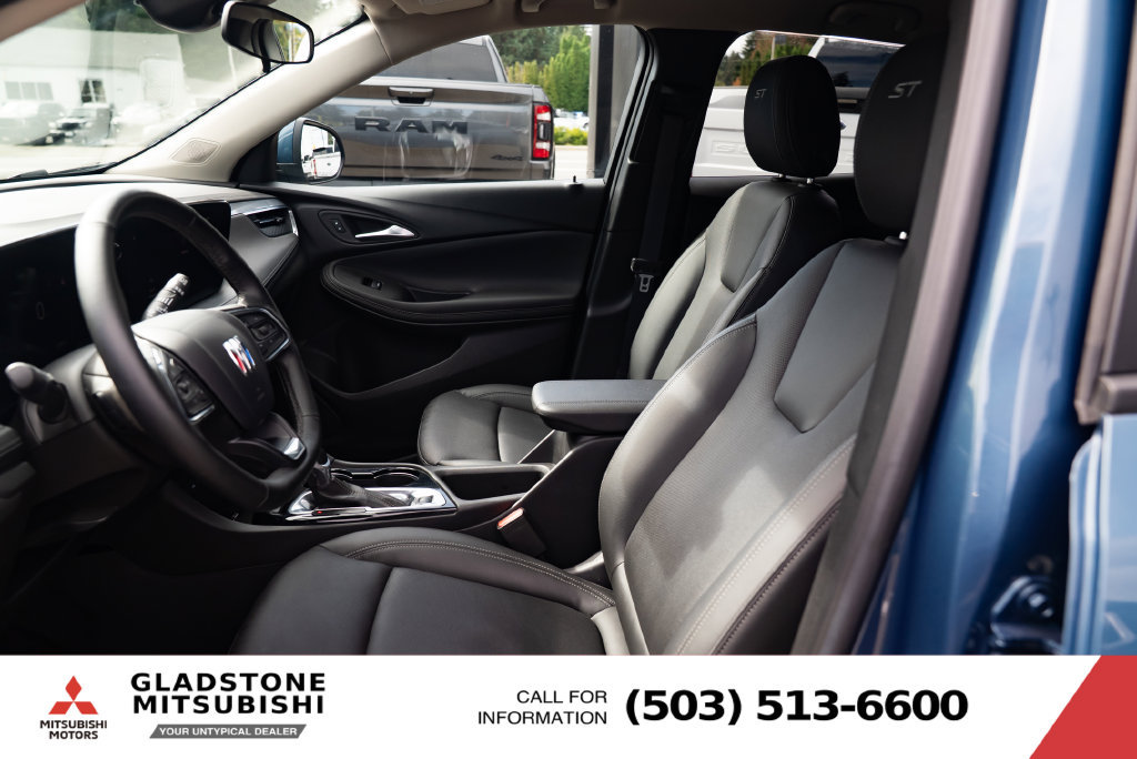 Used 2024 Buick Encore GX Sport Touring w/ Comfort Package AWD/4WD image 18