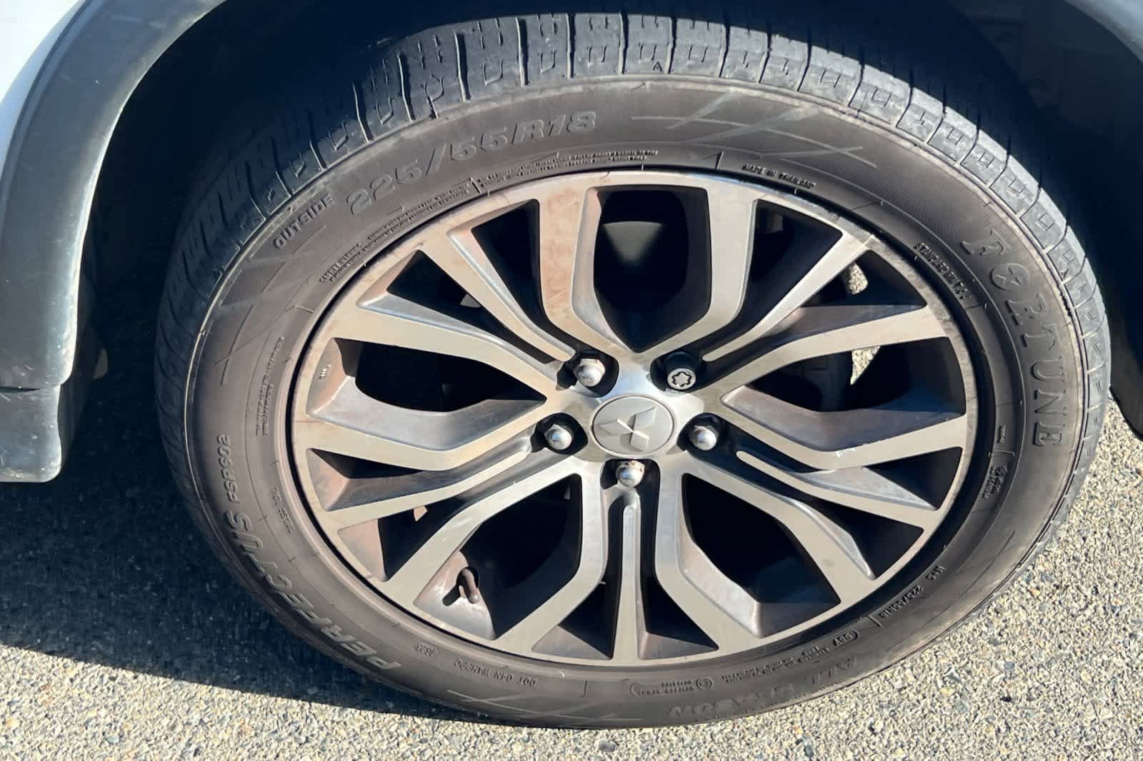 Used 2019 Mitsubishi Outlander Sport ES AWD/4WD image 12