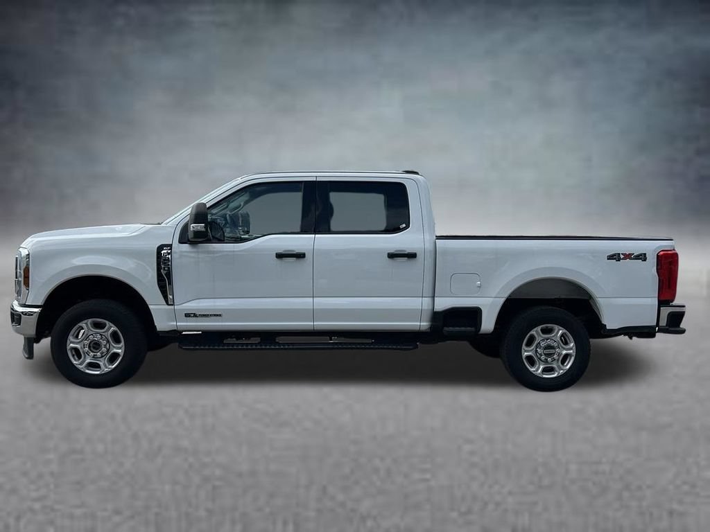 Used 2025 Ford F250 XLT AWD/4WD image 9