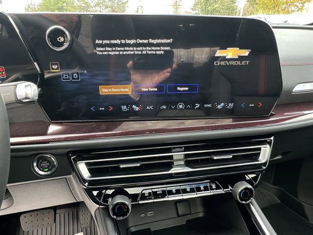 New 2026 Chevrolet Traverse RS w/ LPO, Floor Liner Package image 15