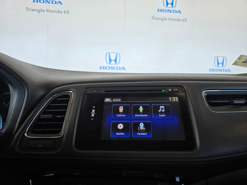 Used 2018 Honda HR-V EX image 8