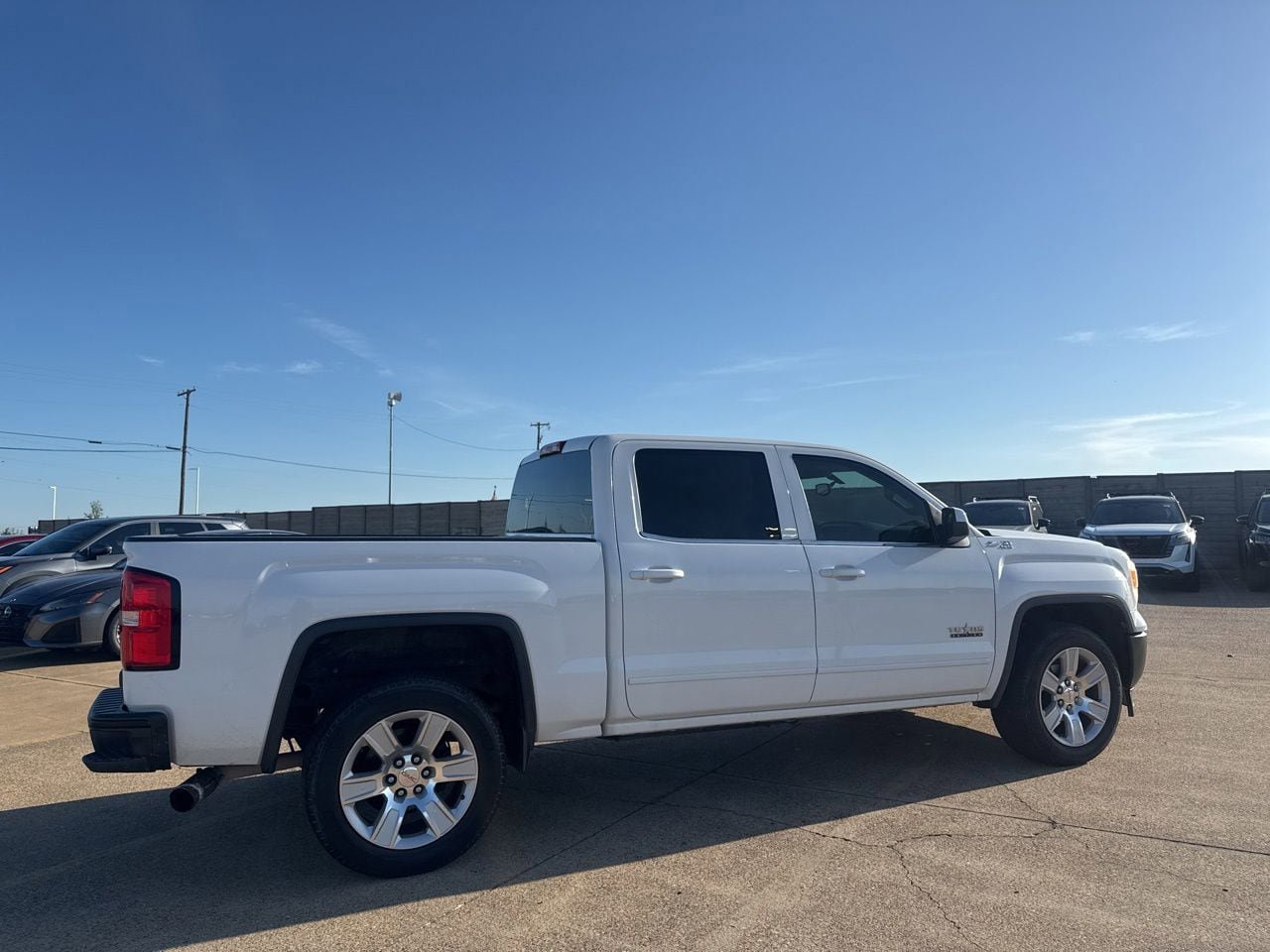 Used 2014 GMC Sierra 1500 SLE w/ Texas SLE Value Package RWD image 20