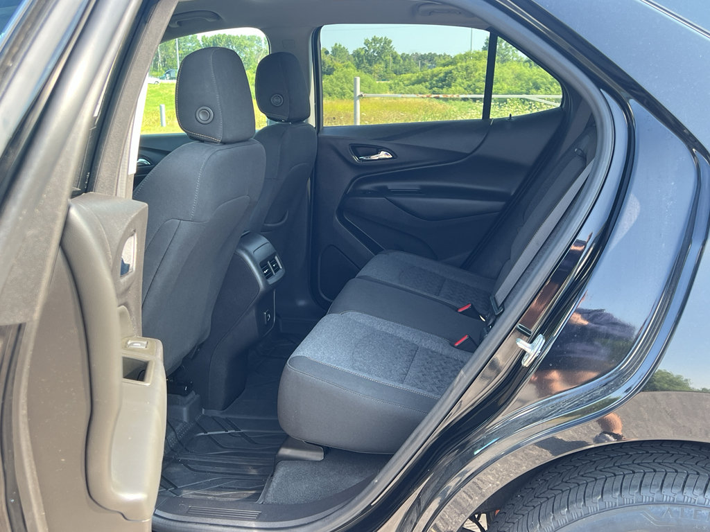 Used 2024 Chevrolet Equinox LT w/ LPO, Floor Liner Package AWD/4WD image 33