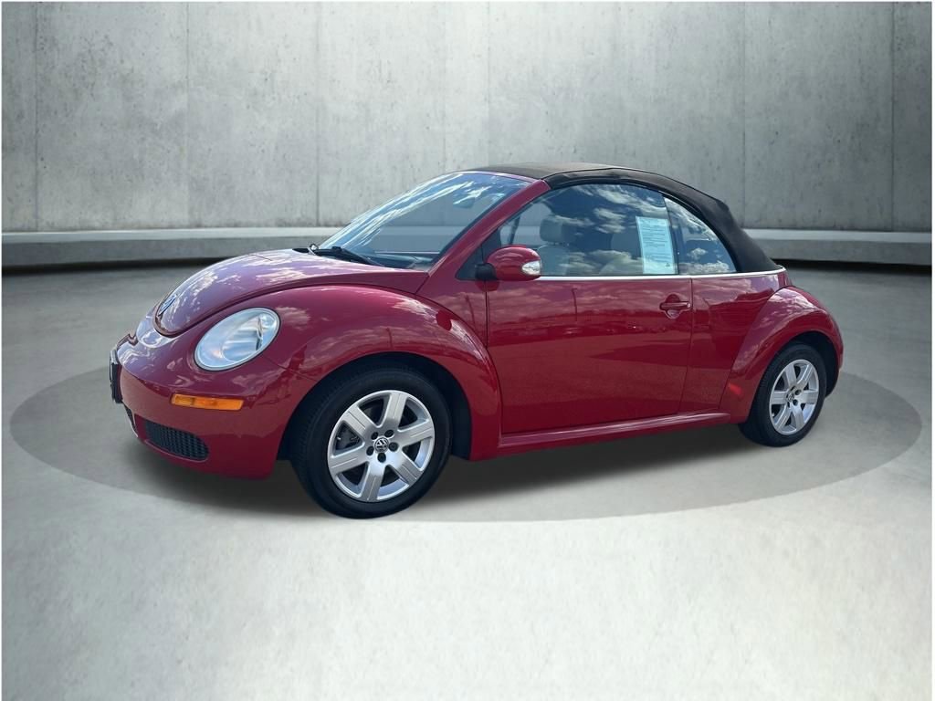 Used 2007 Volkswagen Beetle Convertible w/ Package 1 FWD image 2