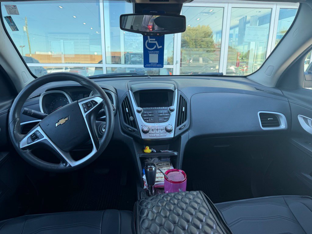 Used 2017 Chevrolet Equinox LT FWD image 6