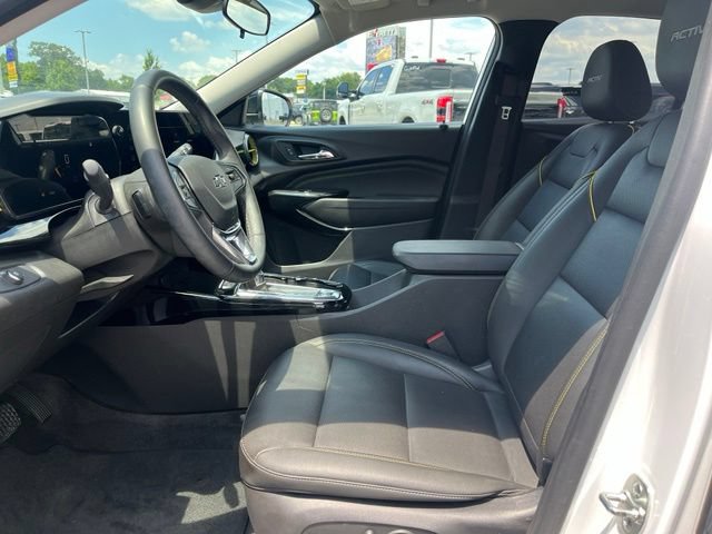 Used 2025 Chevrolet Trax ACTIV w/ Driver Confidence Package FWD image 5