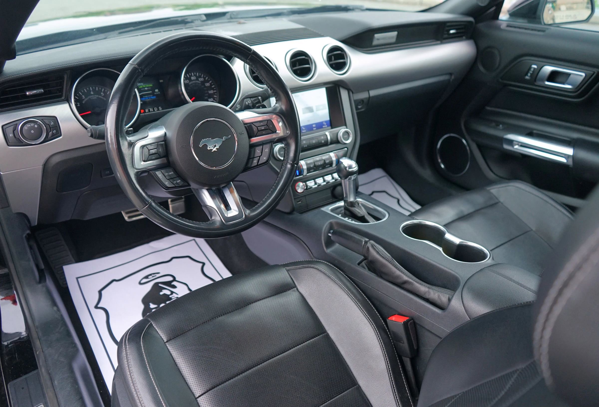 Used 2021 Ford Mustang Premium image 22
