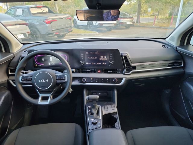 Used 2025 Kia Sportage LX image 25