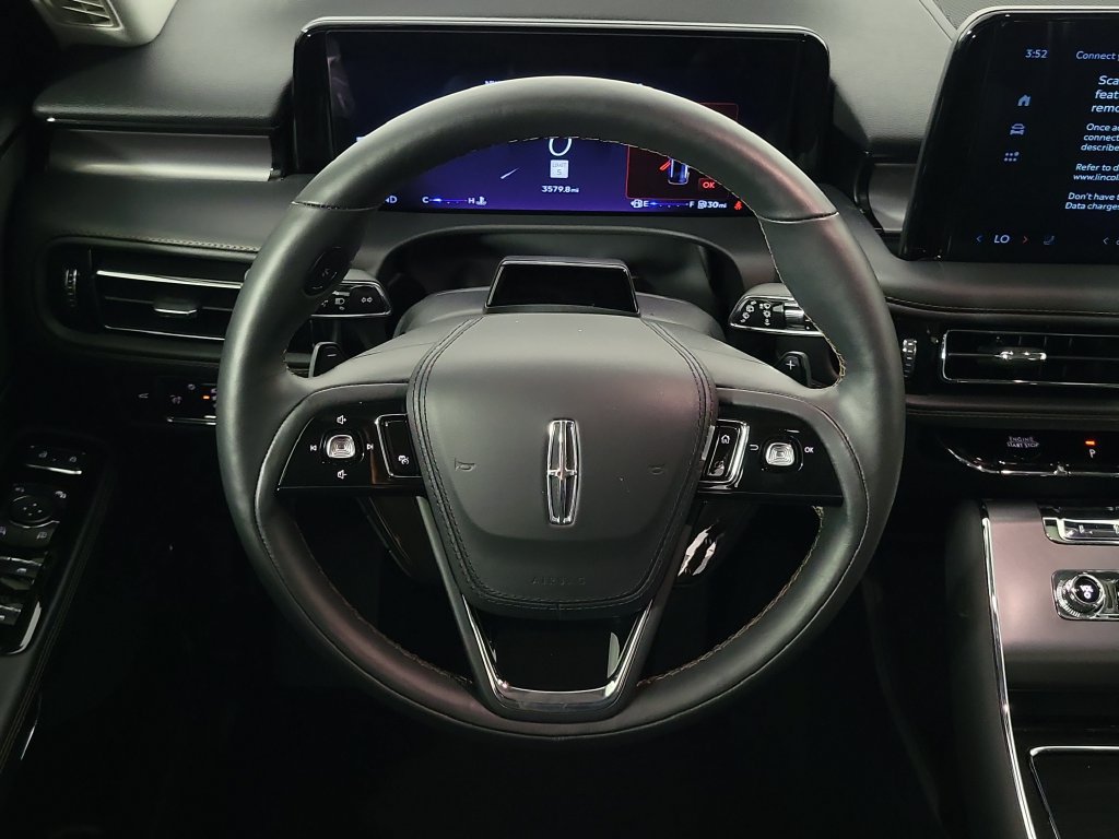 New 2026 Lincoln Aviator 2WD image 10