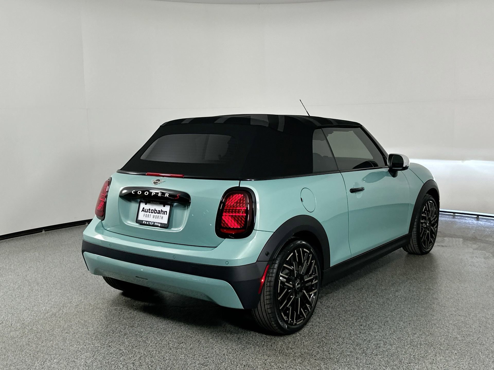 New 2026 MINI Cooper S image 5