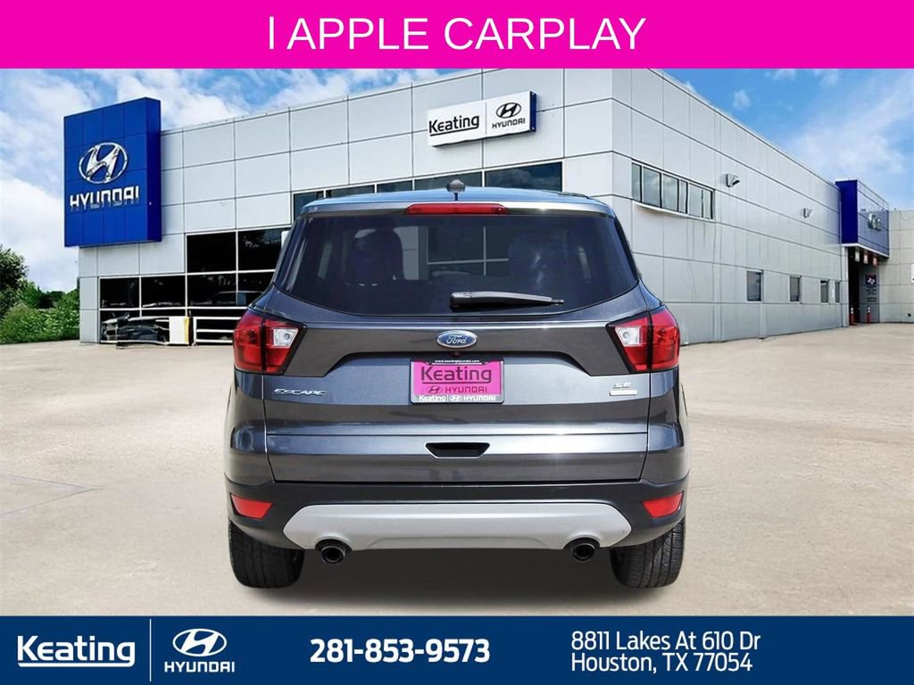 Used 2019 Ford Escape SE image 6