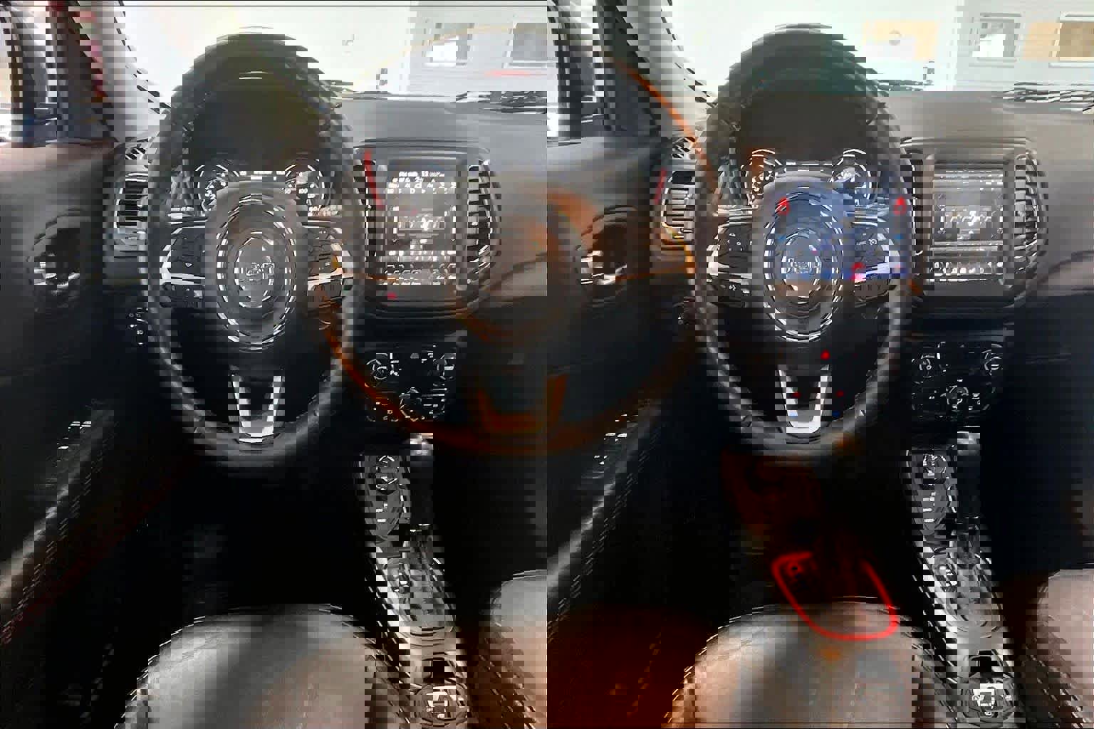 Used 2017 Jeep Compass Trailhawk w/ Leather Interior Group image 13