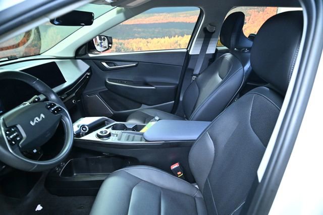 Used 2024 Kia EV6 Wind image 19