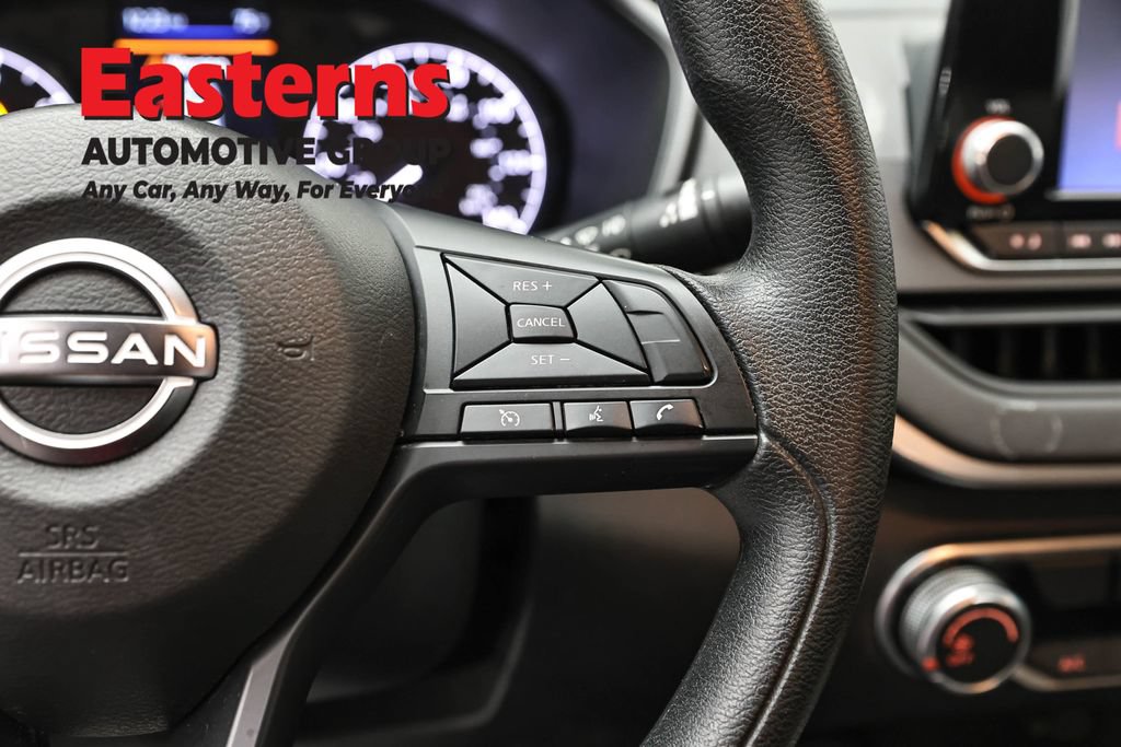 Used 2023 Nissan Altima 2.5 S FWD image 15