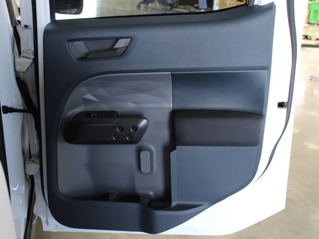 Used 2025 Ford Maverick XL FWD image 31