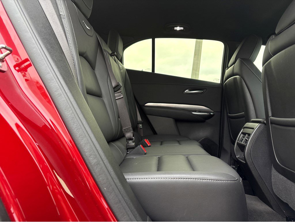 Certified 2025 Cadillac XT4 Premium Luxury image 13